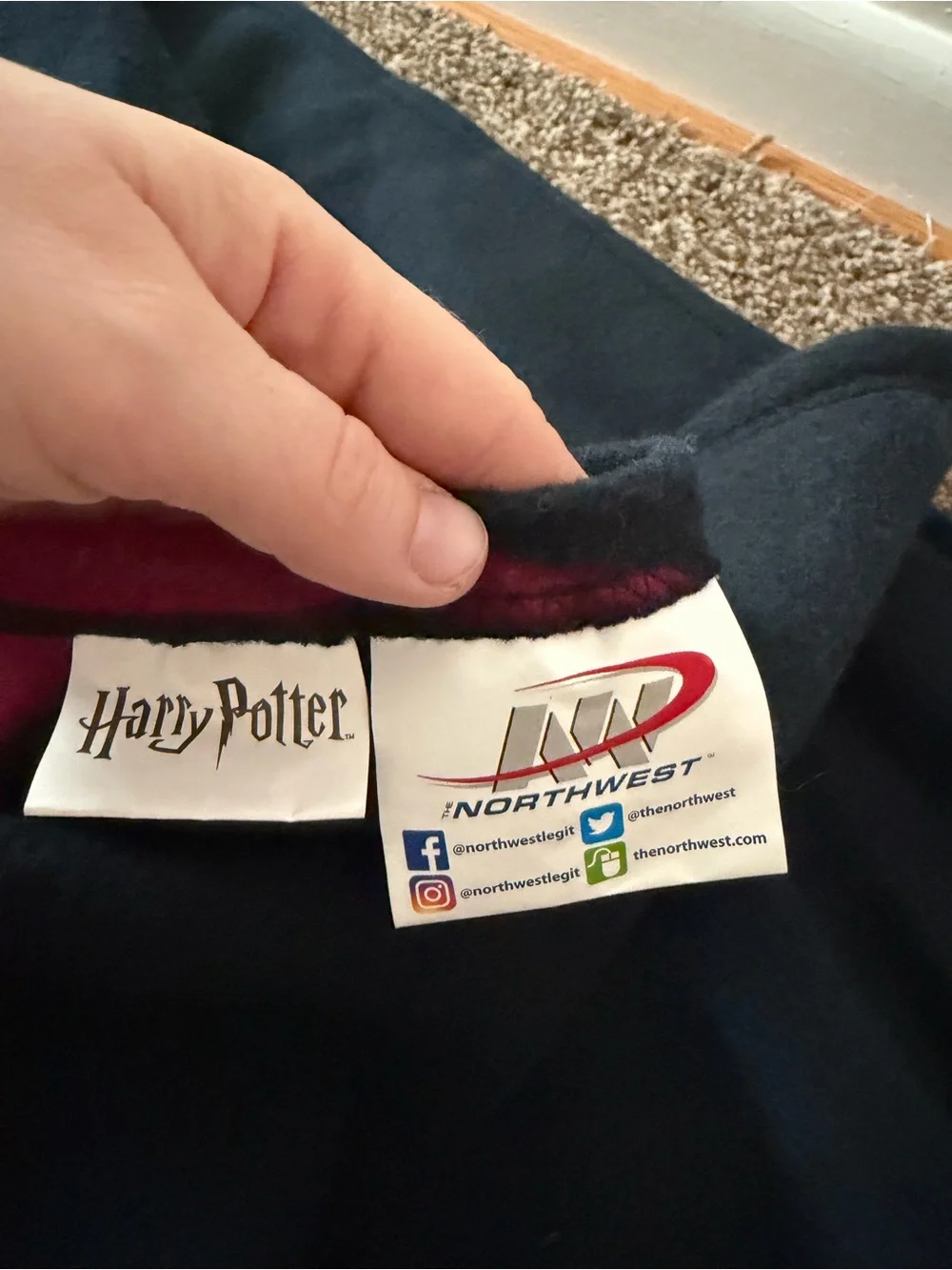 Harry Potter Robe / Throw Blanket / Snuggie - Black with Gryffindor Crest